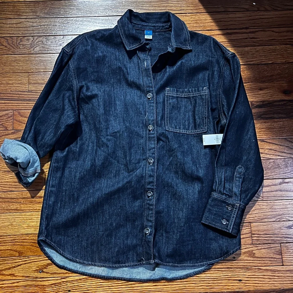 Old Navy Denim Top - Picture 4 of 6